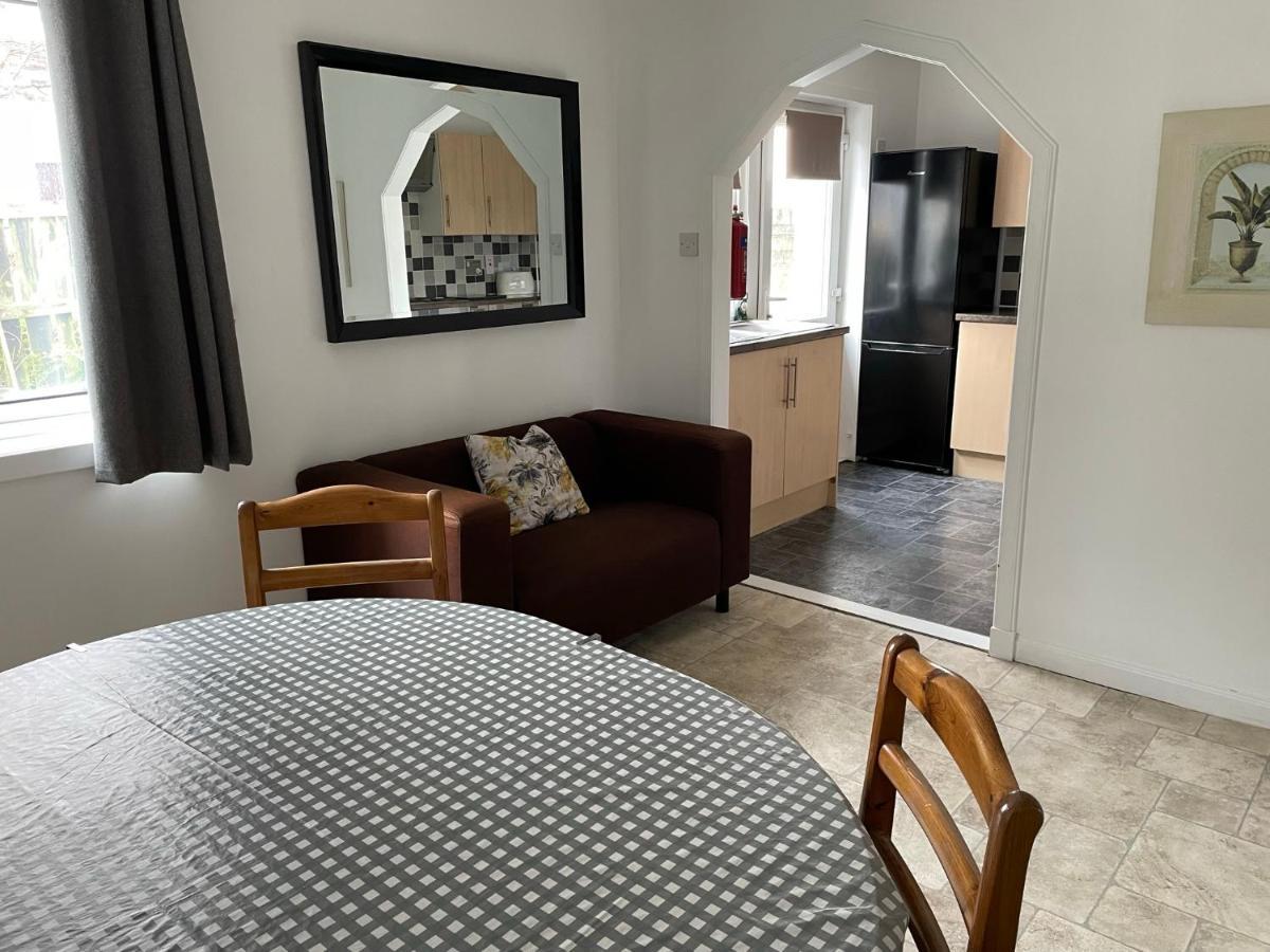 The Number Eleven Apartment Kilmuir  Dış mekan fotoğraf